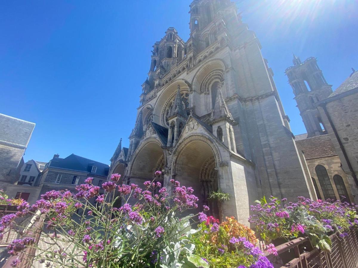 A Deux Pas De La Cathedrale Apartment Laon Exterior photo
